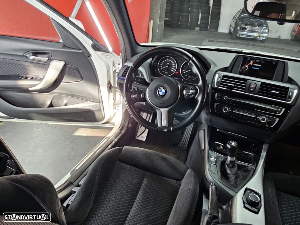 BMW 118 d xDrive Pack M - 14