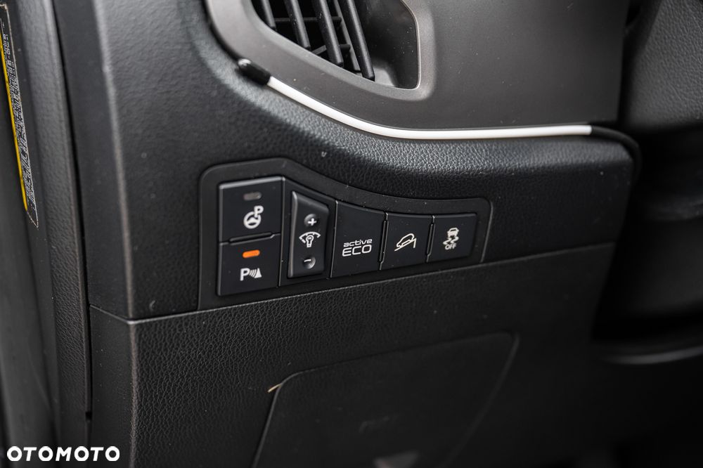 Kia Sportage - 12