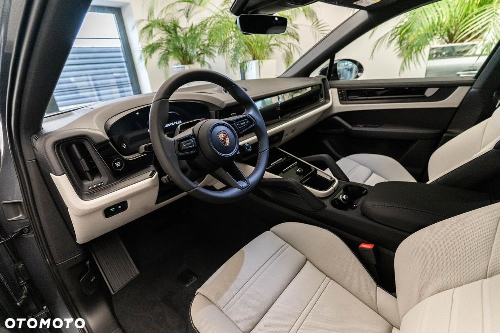 Porsche Cayenne Black Edition - 10