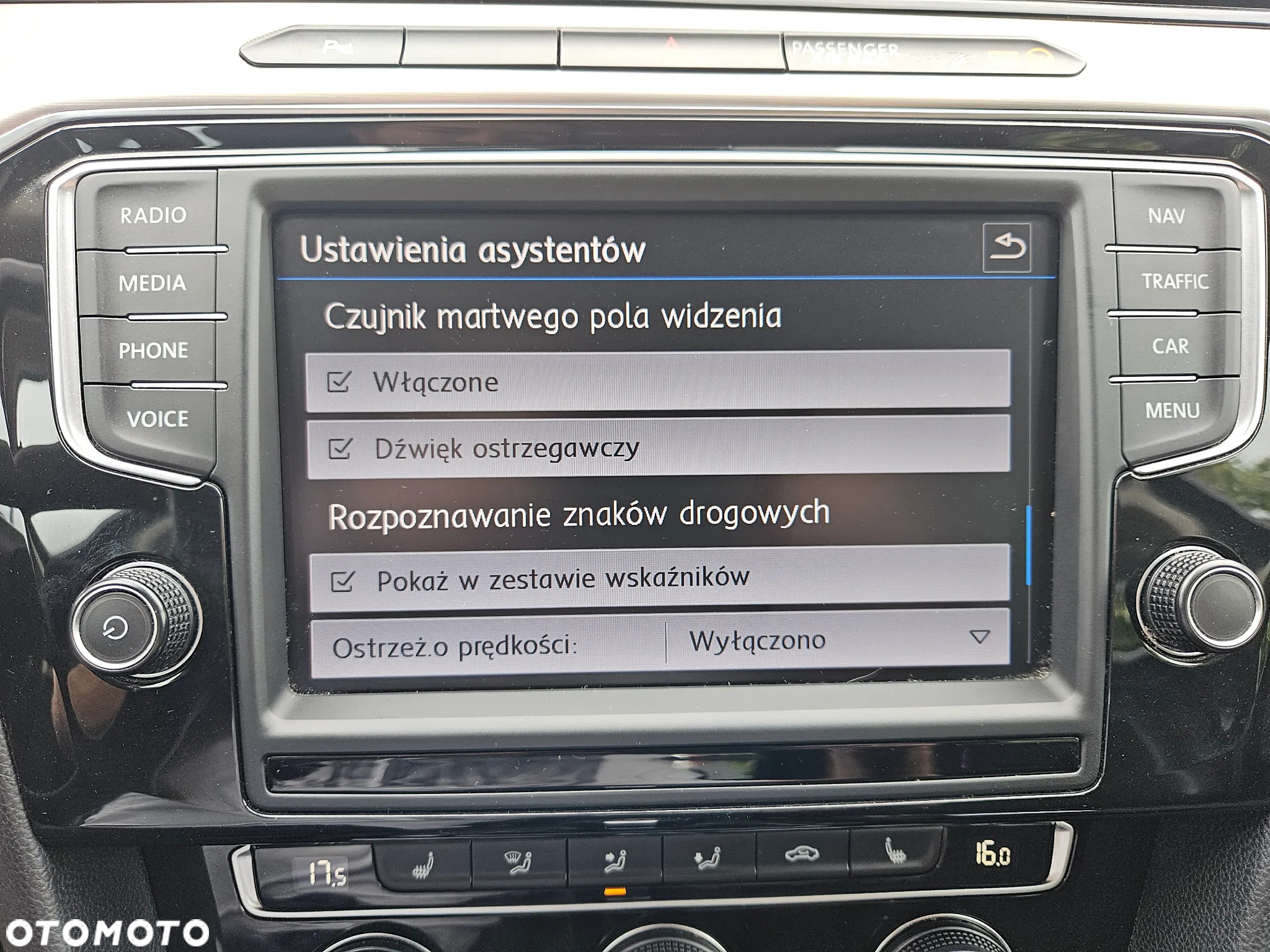 Volkswagen Passat 1.8 TSI BMT Highline DSG - 25
