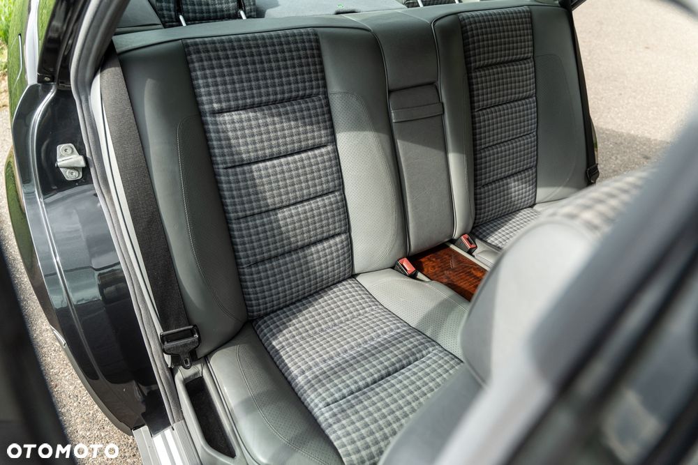 Mercedes-Benz W124 (1984-1993) - 12