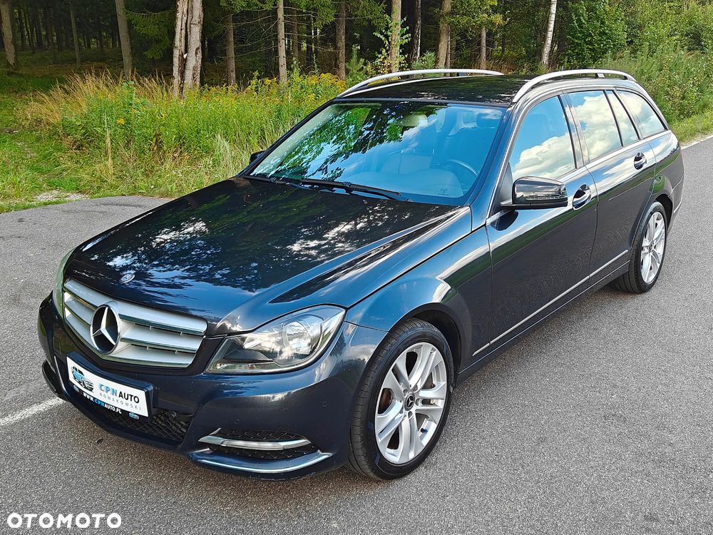 Mercedes-Benz Klasa C 200 CDI DPF (BlueEFFICIENCY) 7G-TRONIC Avantgarde - 3