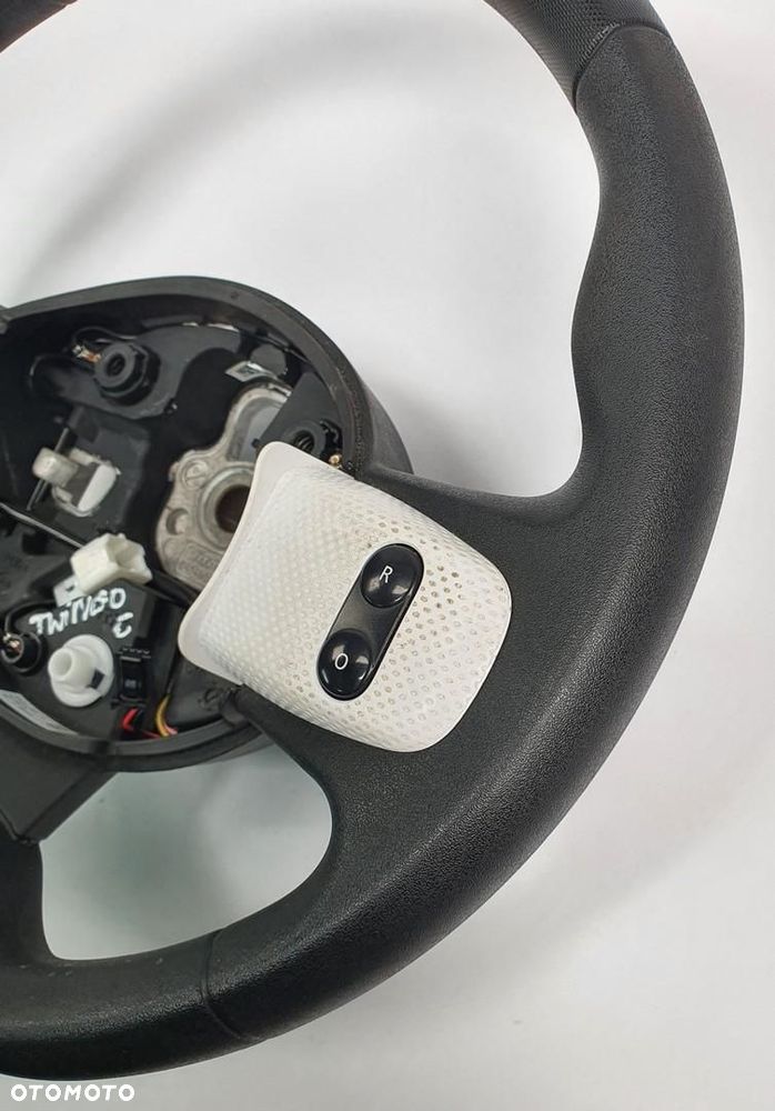 KIEROWNICA MULTIFUNKCJA RENAULT TWINGO III 484004149R 34146673J - 3