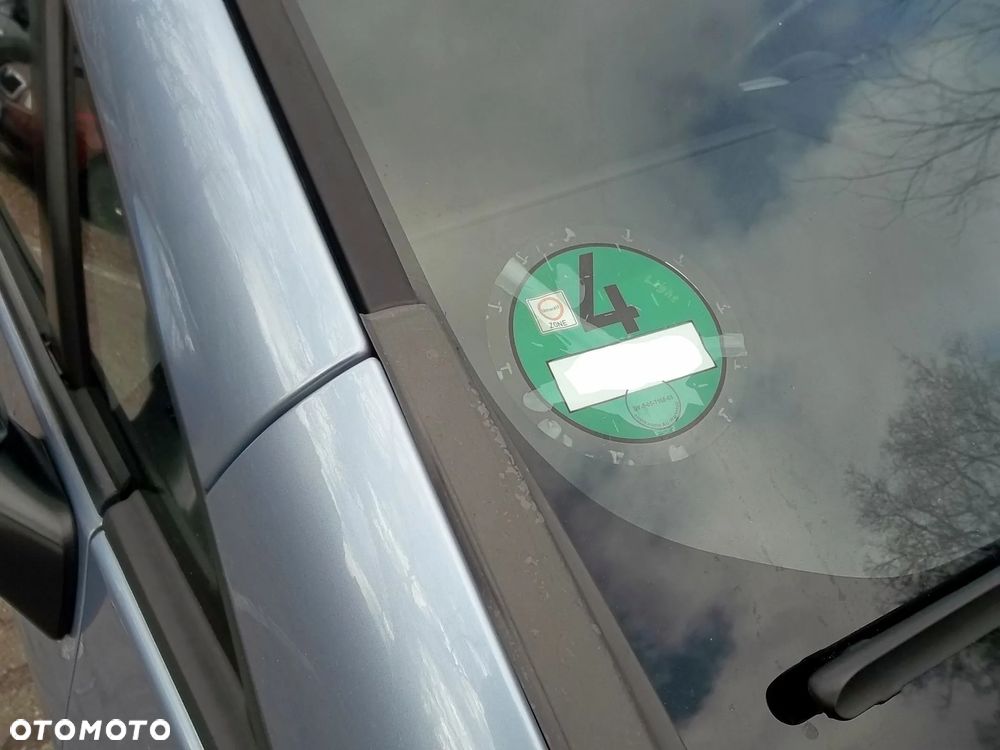 Toyota Verso S 1.33 VVT-i Multidrive Comfort - 27