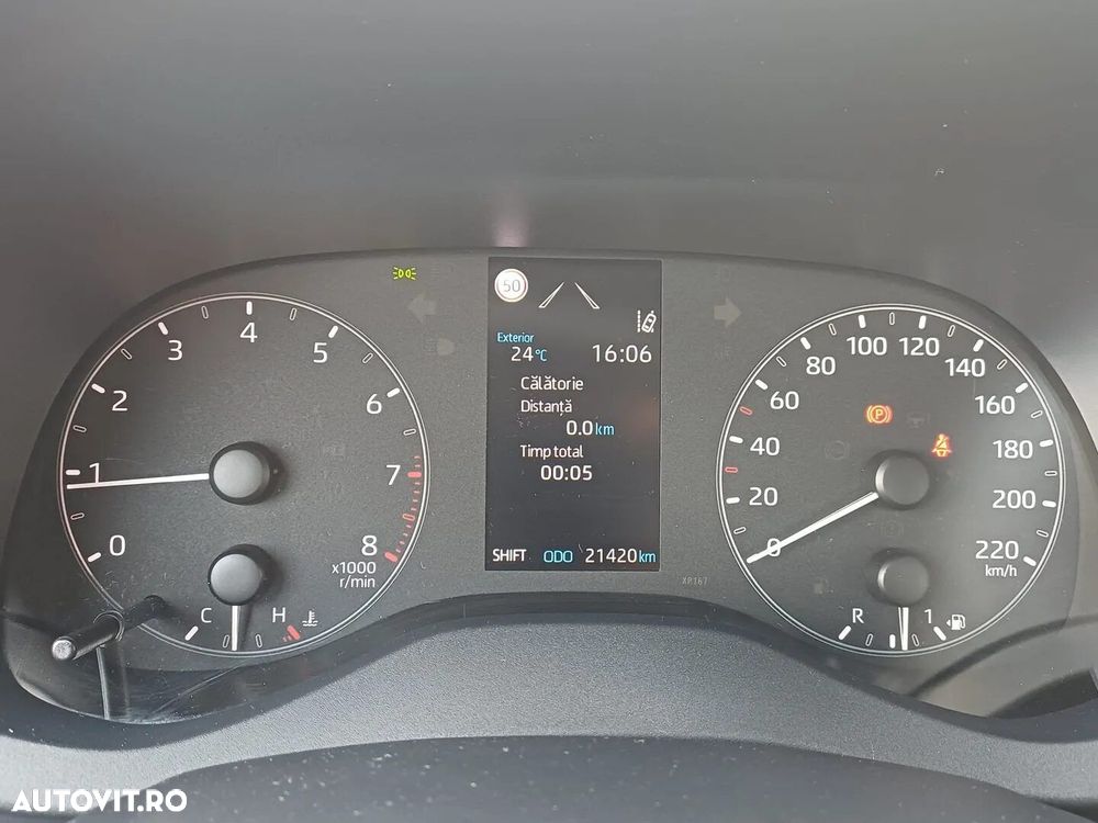 Toyota Yaris 1.5 MT Dynamic - 17