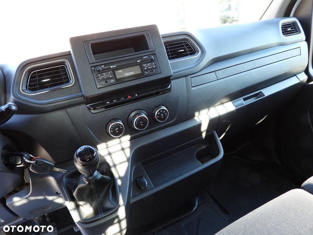 Renault MASTER SKRZYNIA TEMPOMAT LEDY KLIMATYZACJA  165KM - 31