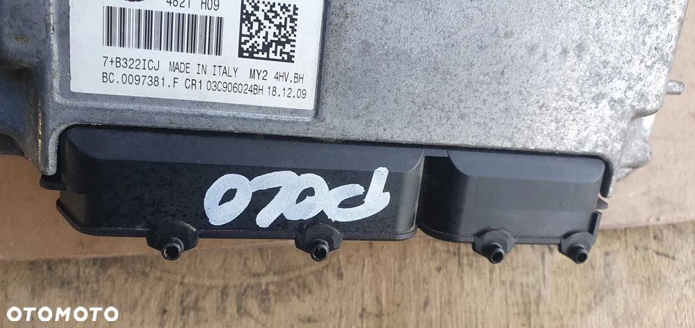 Komputer sterownik silnika VW Polo V 6R 1.4 CGG 03C906024BH - 6
