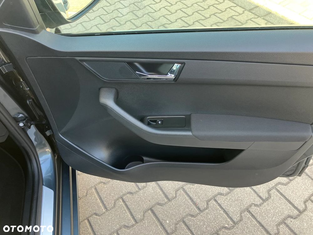Skoda Fabia 1.0 TSI Monte Carlo - 39