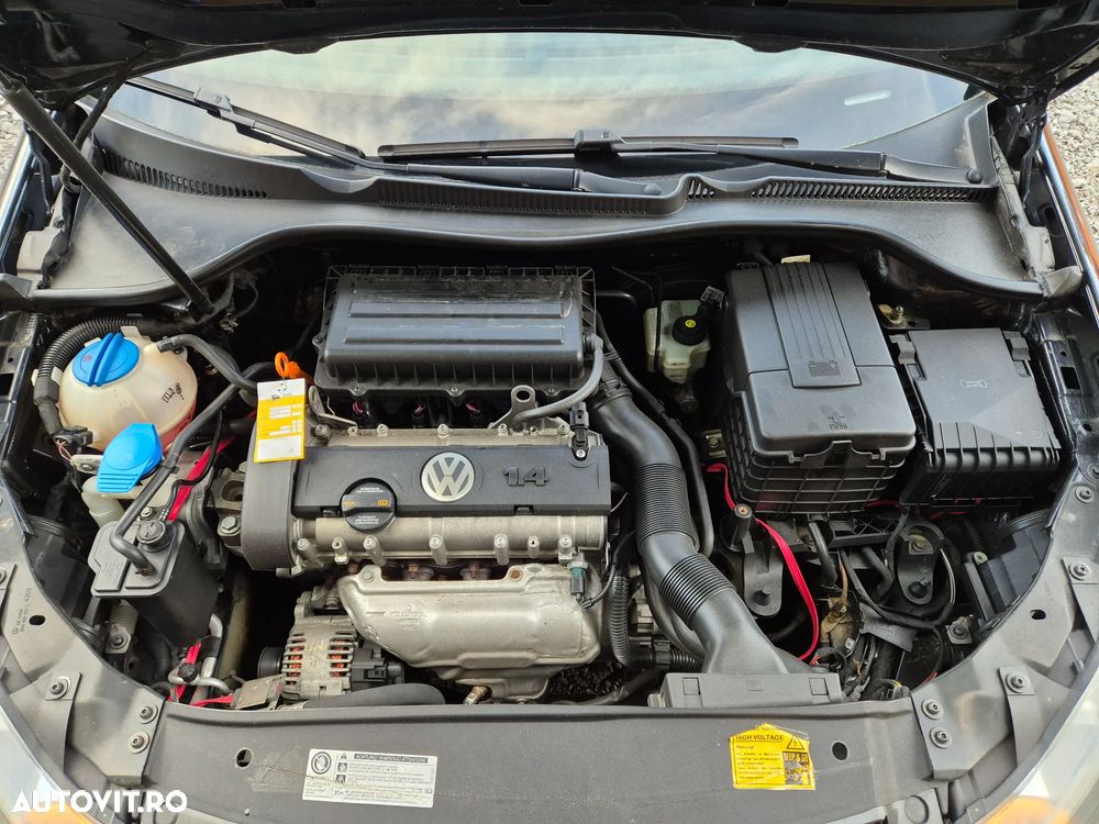 Volkswagen Golf - 19