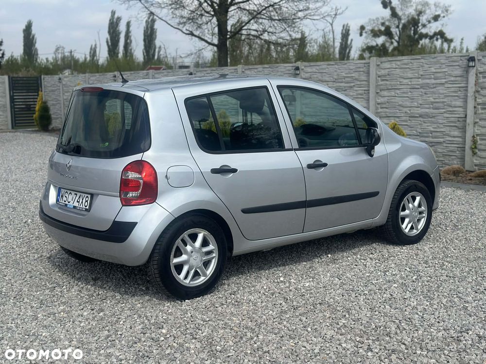 Renault Modus 1.2 16V Authentique - 8