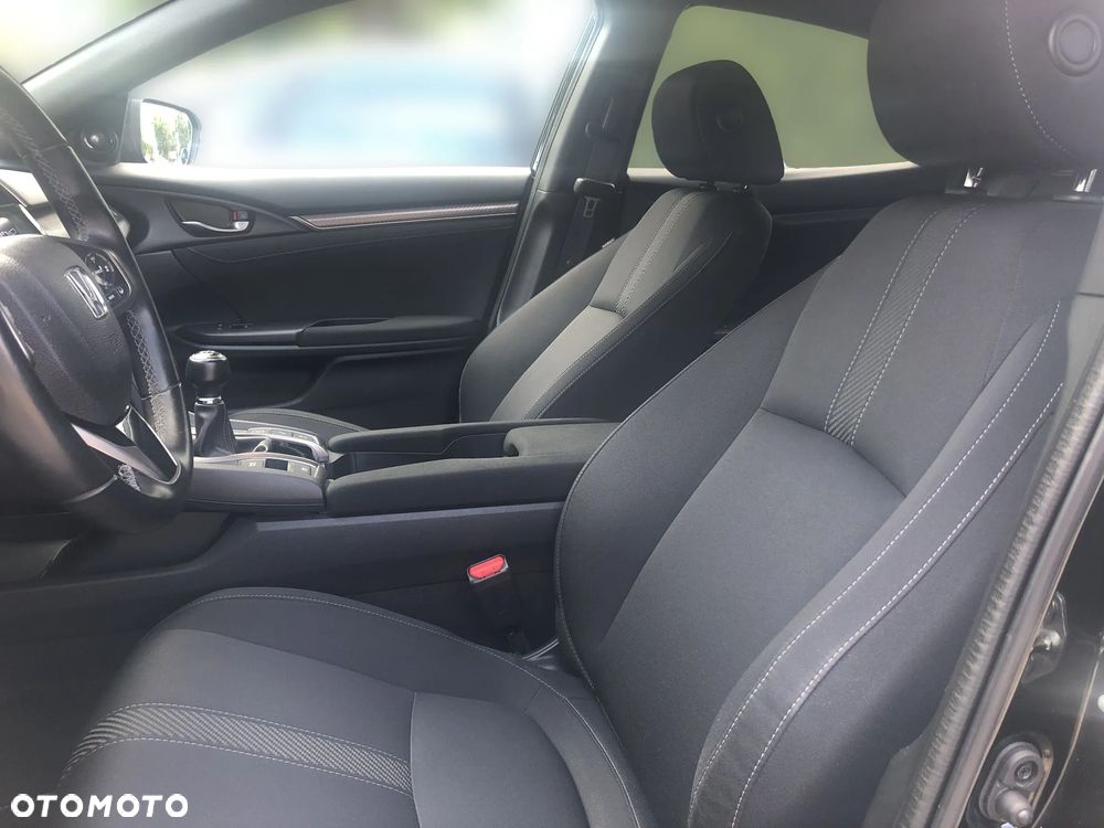 Honda Civic 1.5 T Sport Plus - 17
