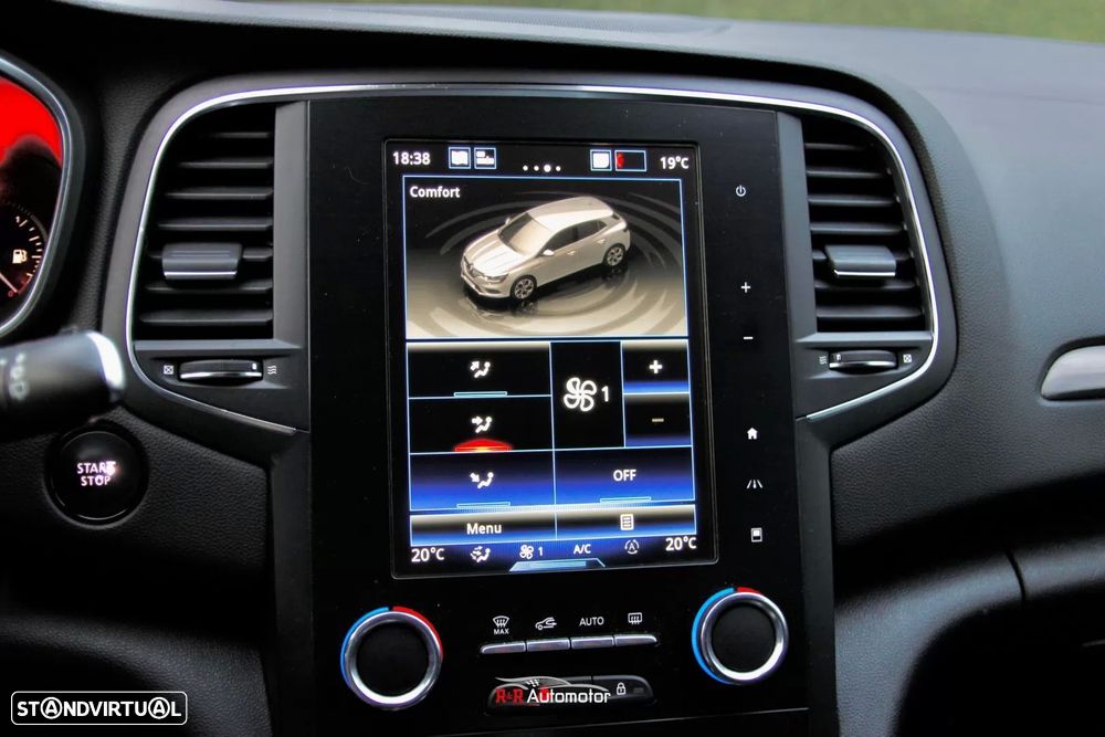 Renault Mégane 1.5 Blue dCi Intens - 29