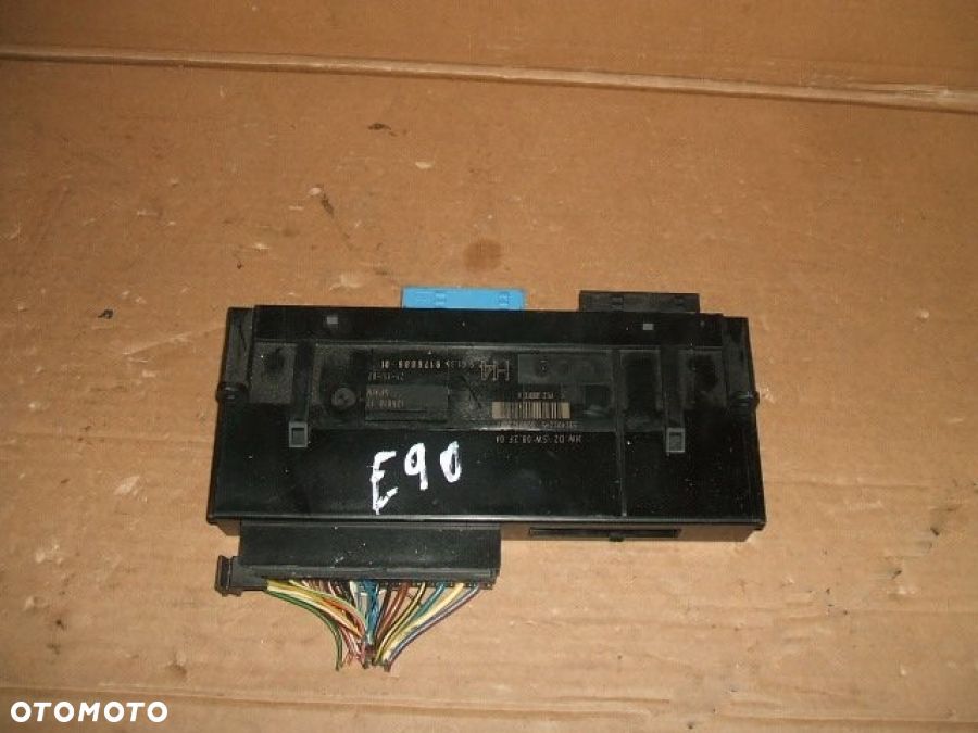BMW E90 E91 E82 E87 E88 MODUŁ STEROWNIK 917688601 - 1