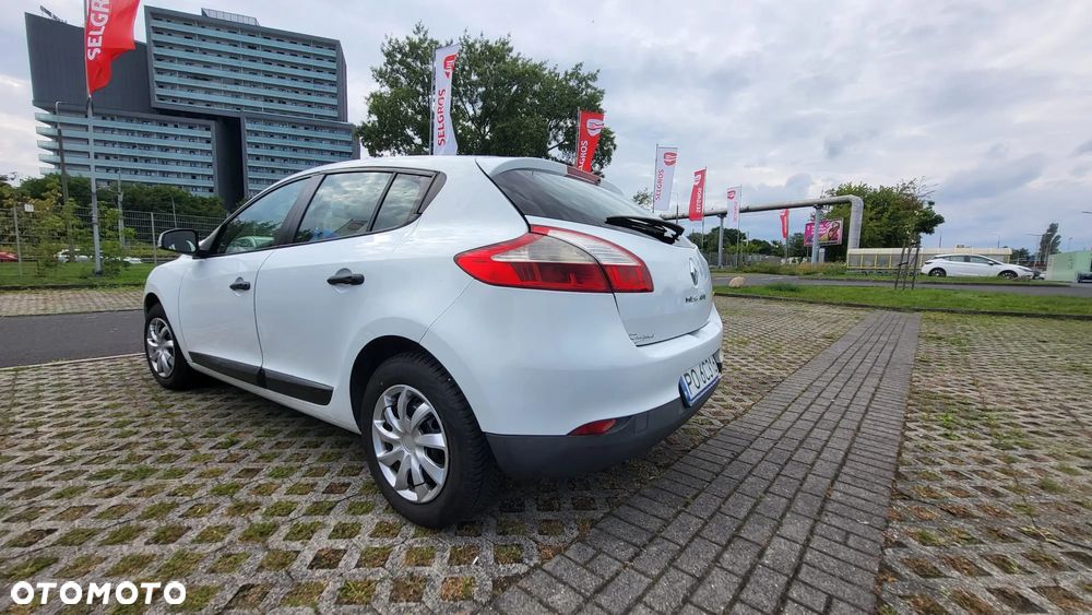 Renault Megane 1.5 dCi Generation Authentique - 5