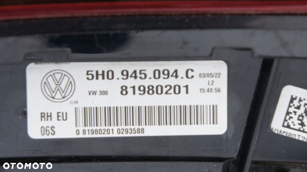 TYLNA LEWA PRAWA LAMPA VW GOLF VIII LED HATCHBACK - 5