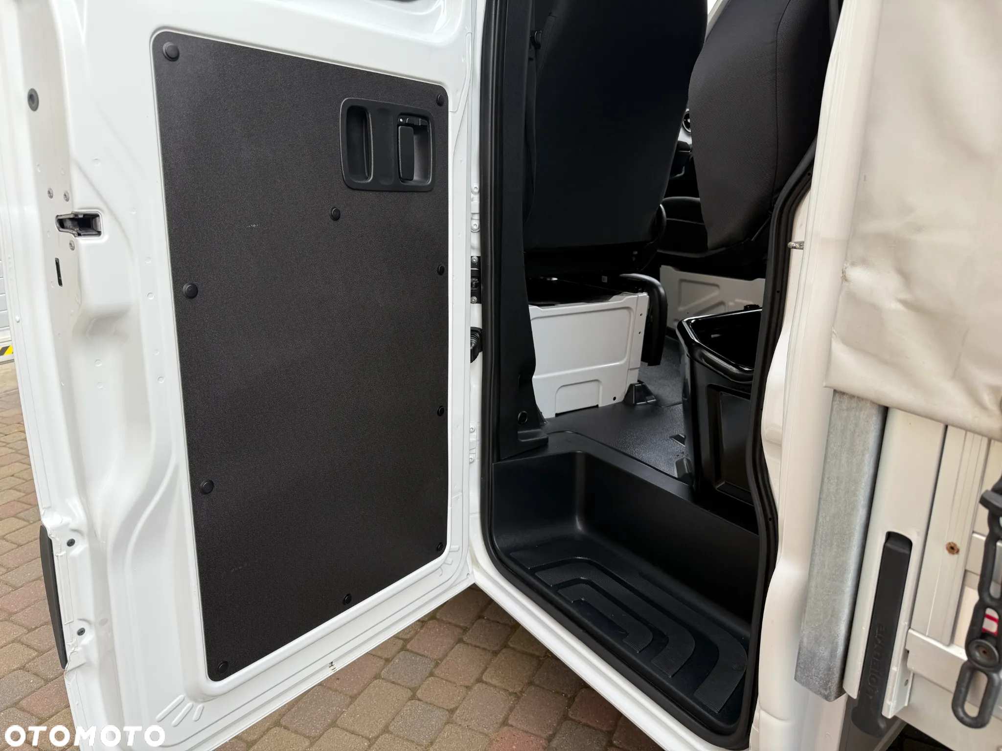 Mercedes-Benz Sprinter Doka Skrzynia Plandeka - 17