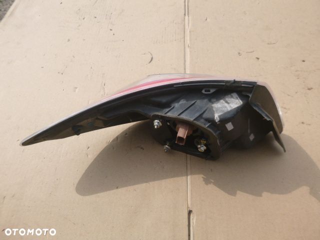 LAMPA PRAWY TYŁ PRAWA TYLNA MAZDA 6 SEDAN WERSJA USA 2010 - 18