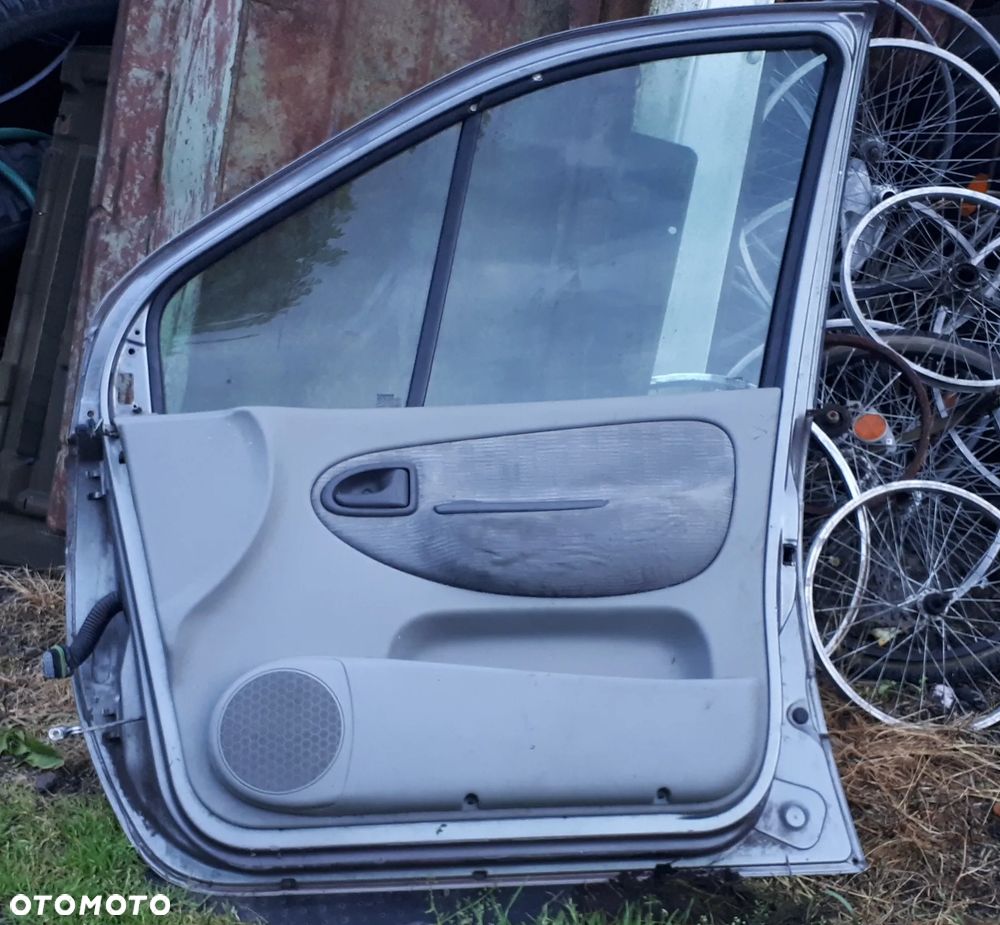 RENAULT SCENIC I LIFT Drzwi błotnik fotele koła silnik 1,6 16V 1,9DTI skrzynia - 14