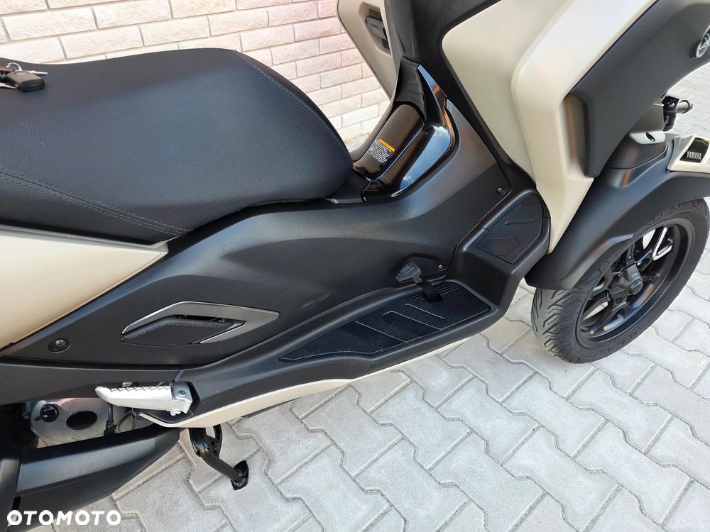 Yamaha Tricity - 13
