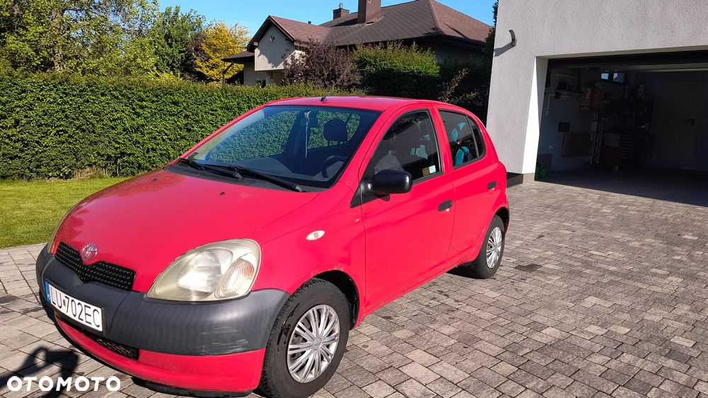 Toyota Yaris 1.0 Base - 3