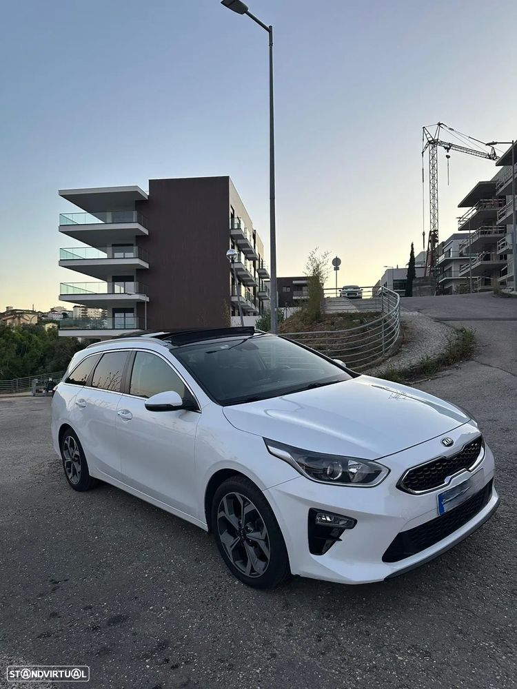 Kia Ceed SW 1.6 CRDi MHEV Drive - 3