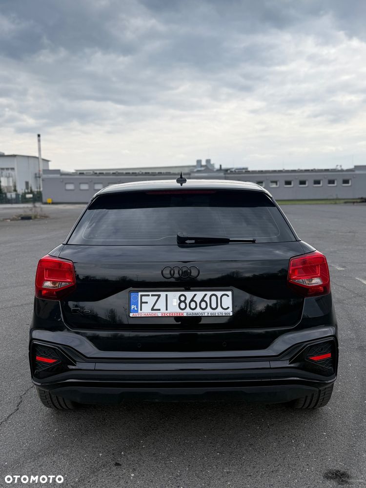 Audi Q2 35 TDI S tronic - 8