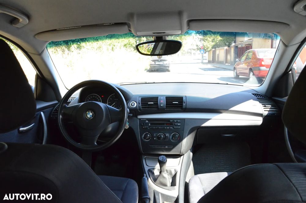BMW Seria 1 116i - 13