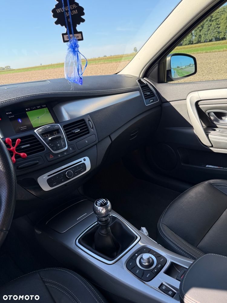 Renault Laguna 2.0 dCi FAP Dynamique - 7