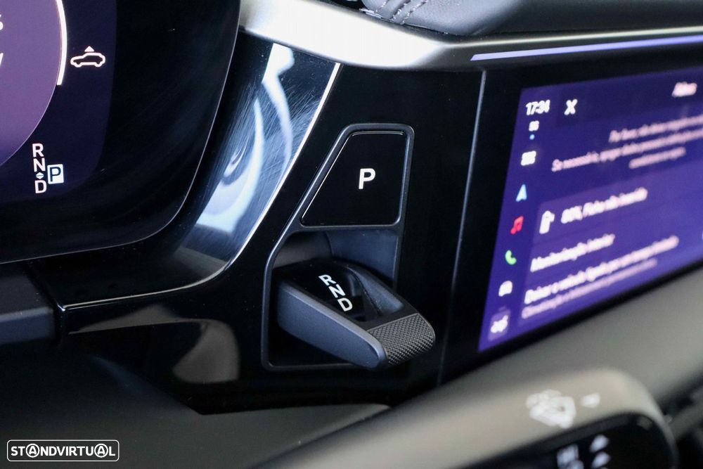 Porsche Macan Electric 4 - 43
