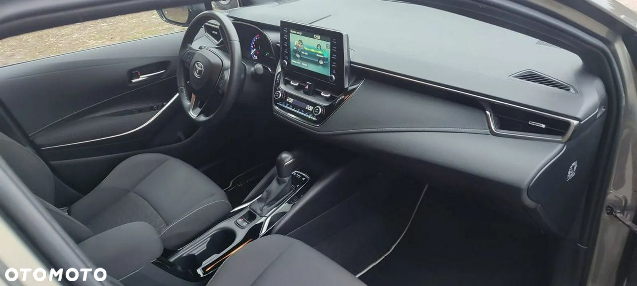 Toyota Corolla 1.8 Hybrid Comfort - 10