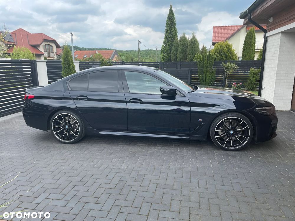 BMW Seria 5 520d M Sport Edition - 9