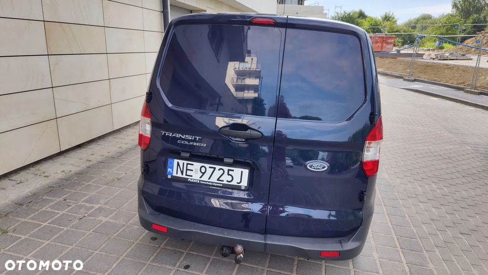 Ford Transit Courier - 3