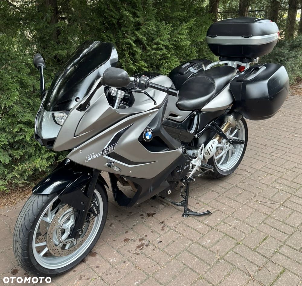 BMW F - 10