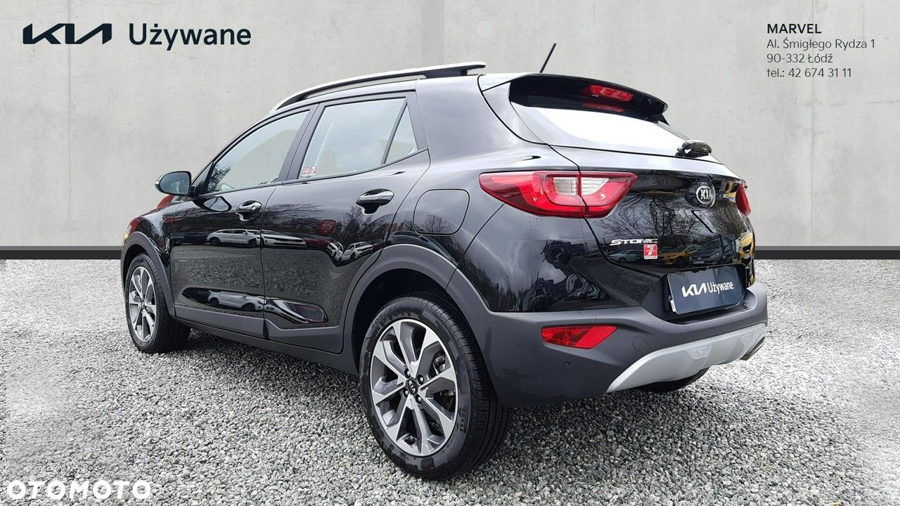 Kia Stonic 1.2 L - 7