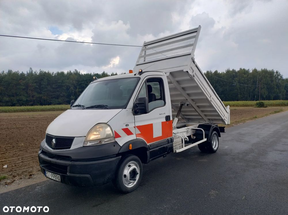 Renault Mascot - 1