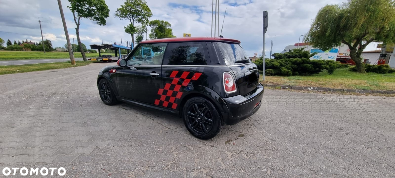 MINI ONE Standard - 11
