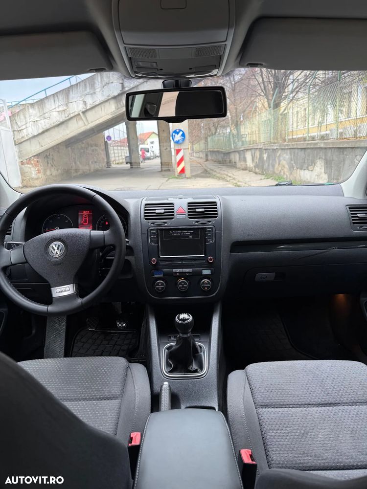 Volkswagen Golf 2.0 TDI DPF GT Sport - 5