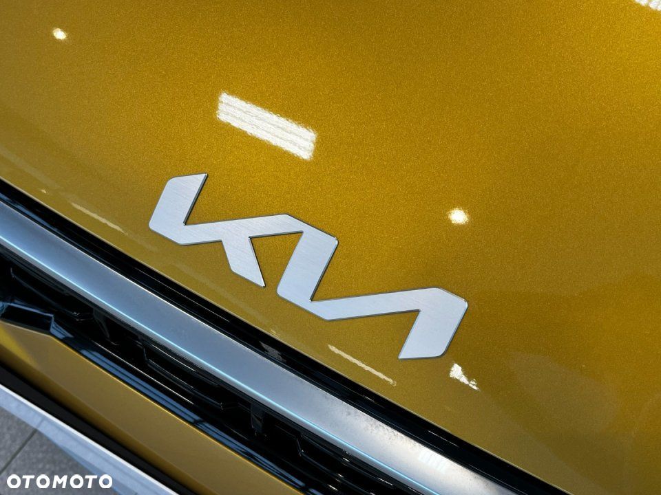 Kia K4 - 24