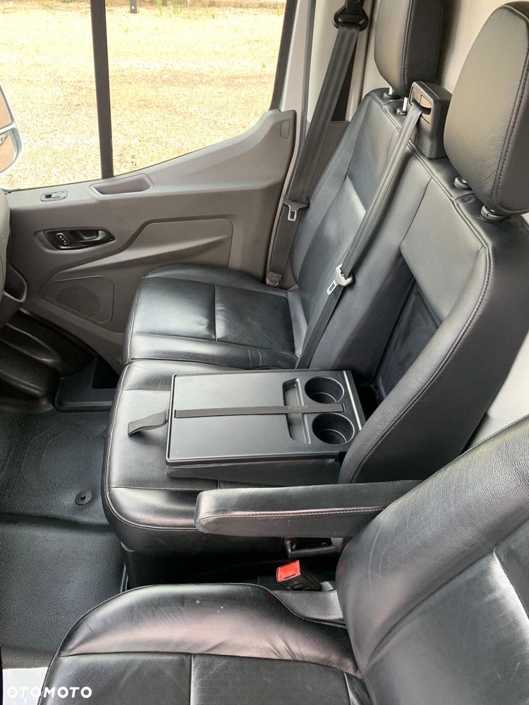 Ford Transit - 24