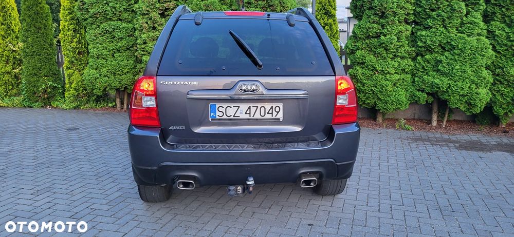 Kia Sportage 2.0 Expedition + - 11
