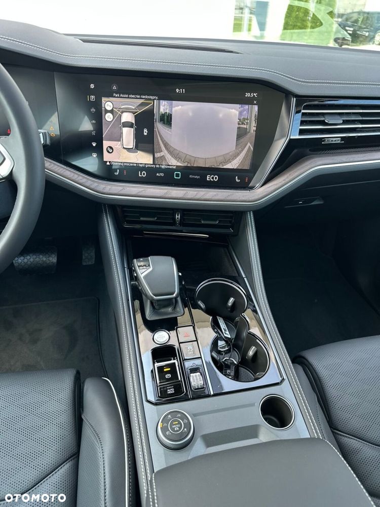 Volkswagen Touareg - 26