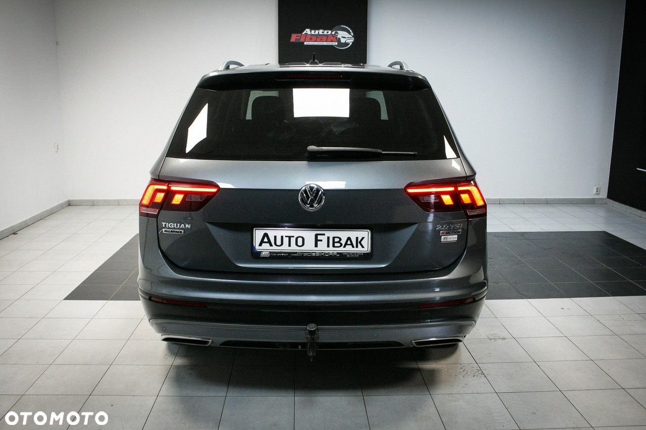 Volkswagen Tiguan - 9