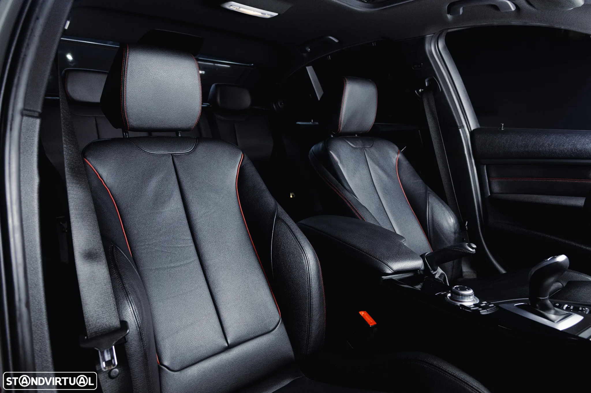 BMW 335 i Sport-Aut. - 18