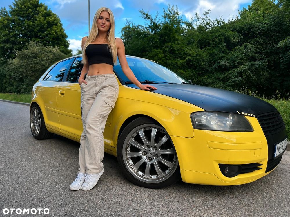 Audi A3 3-drzwiowe 2.0 FSI Ambition - 1