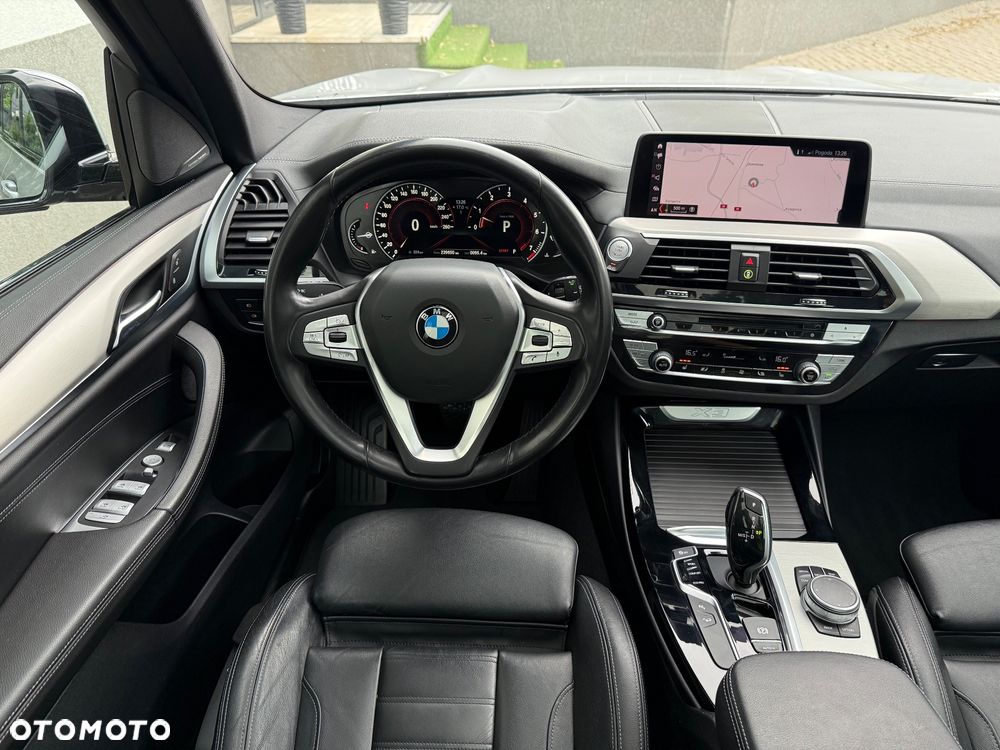 BMW X3 xDrive20i Luxury Line sport - 22