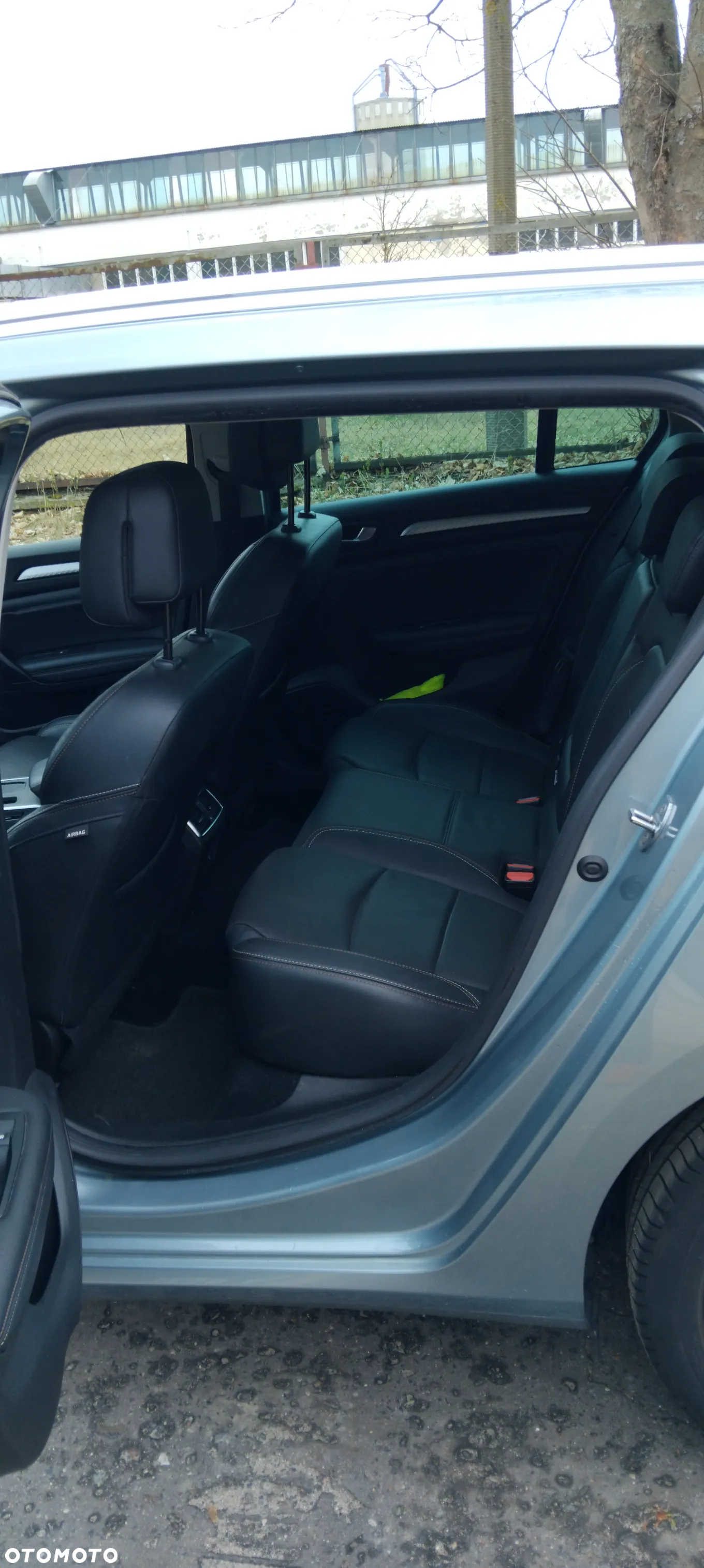 Renault Megane Grandtour TCe 140 GPF BUSINESS EDITION - 10