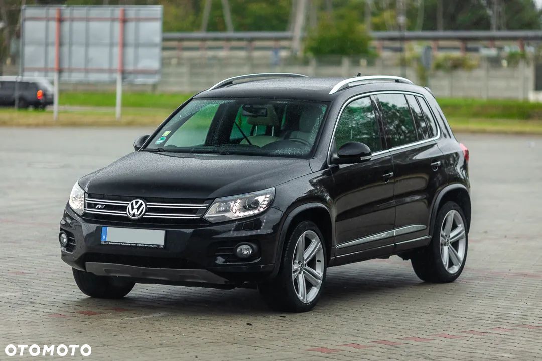 Volkswagen Tiguan - 1