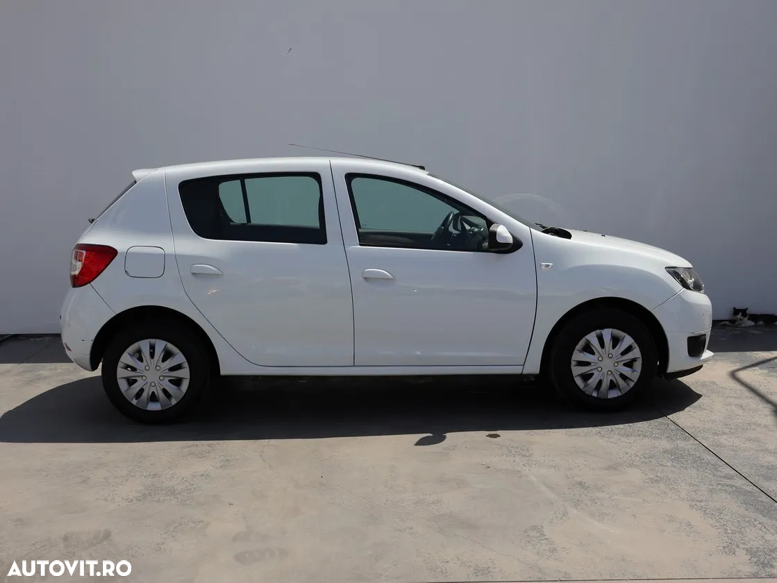 Dacia Sandero 1.5 dCI Laureate - 3