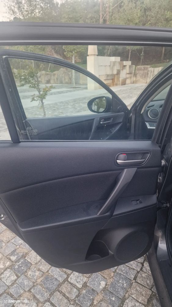 Mazda 3 MZ-CD 1.6 Comfort - 29