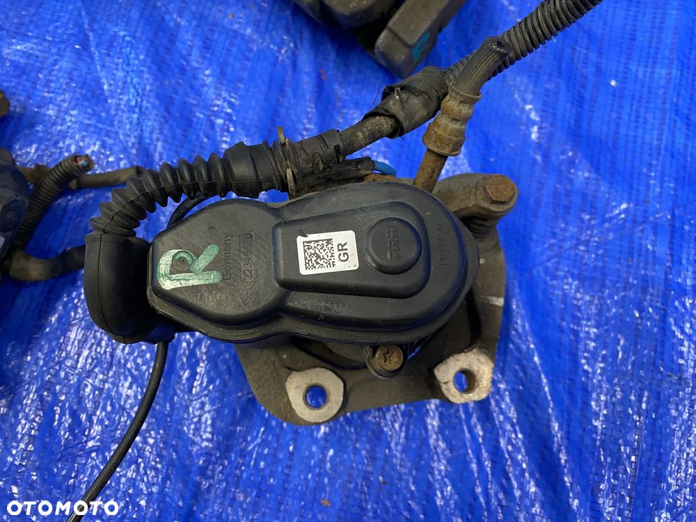 ZACISK HAMULCOWY TYŁ TYLNY PRZÓD PRZEDNI LEWY PRAWY Z SILNICZKIEM ELEKTRYCZNYM BMW F10 ; 330MM 60/24/330 32349660 ORYGINAŁ - 6